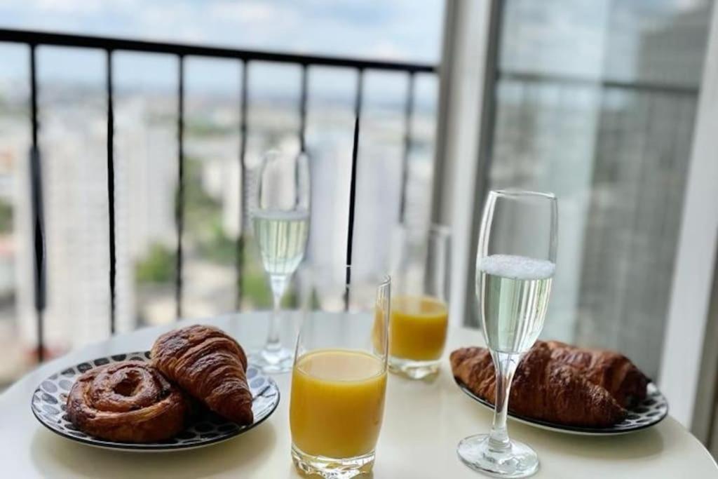 Ciel De Paris : Vue Tour Eiffel Apartment