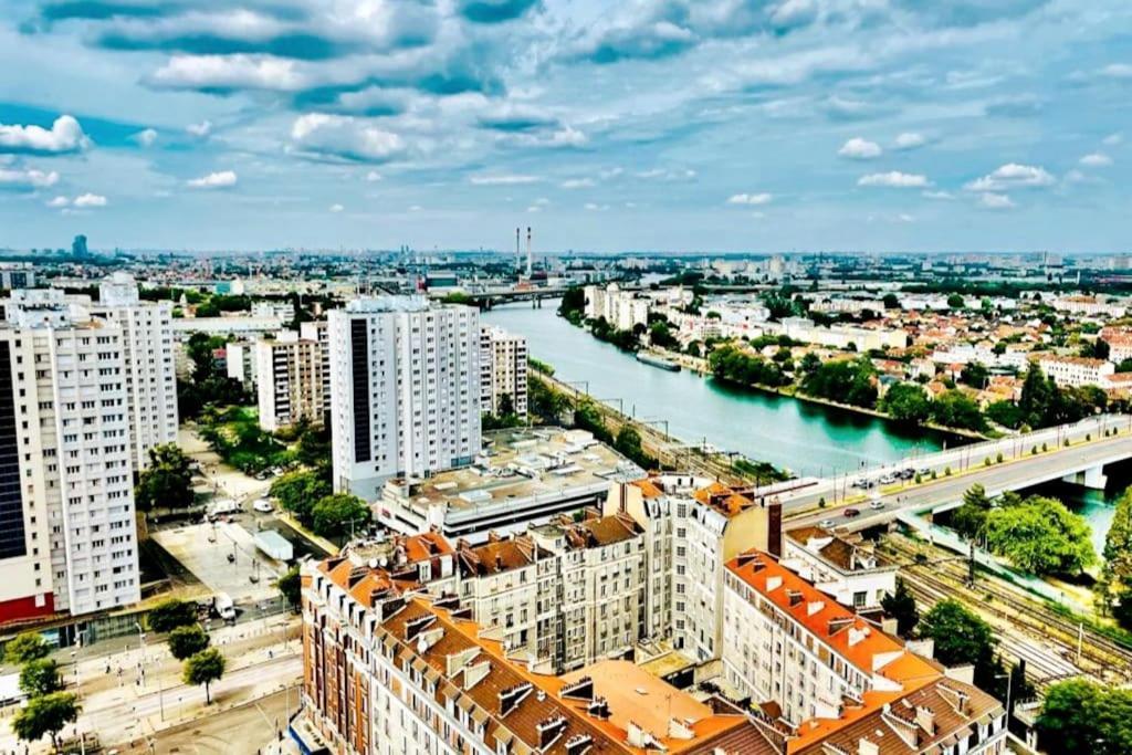 Apartment Ciel De Paris : Vue Tour Eiffel Choisy-le-Roi